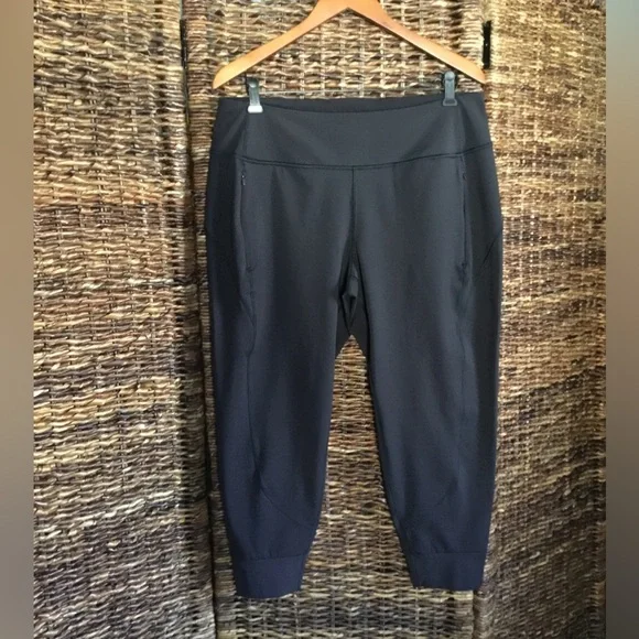 ATHLETA - Picture 6 of 15